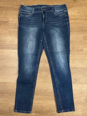 Maurices stretch skinny jeans